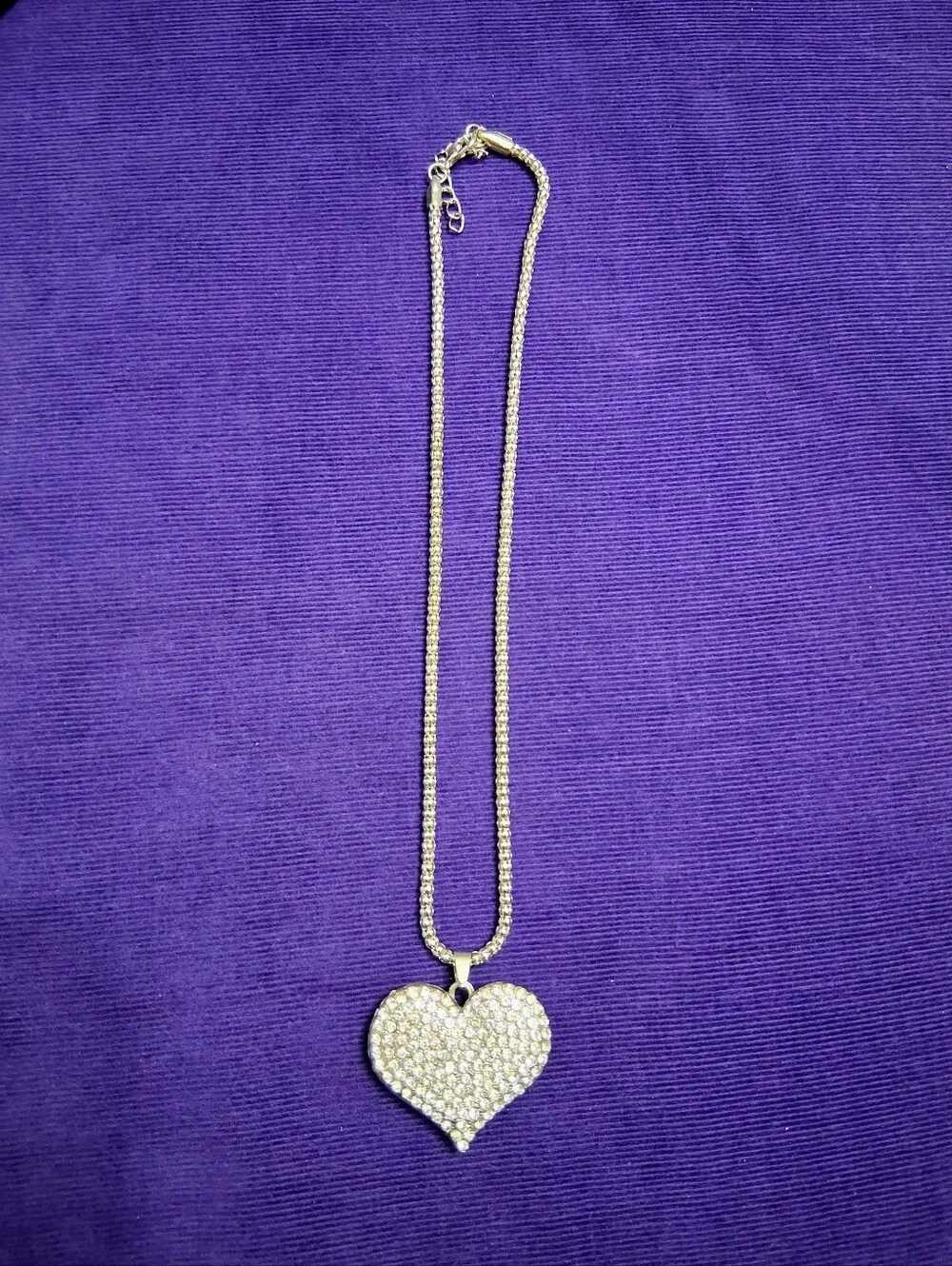 Sparkleheart Necklace Rhinestone Heart With Silvertone Chain